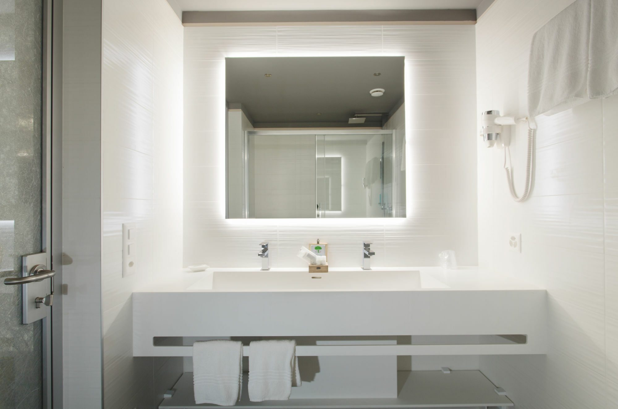 Hotel City Locarno 3*